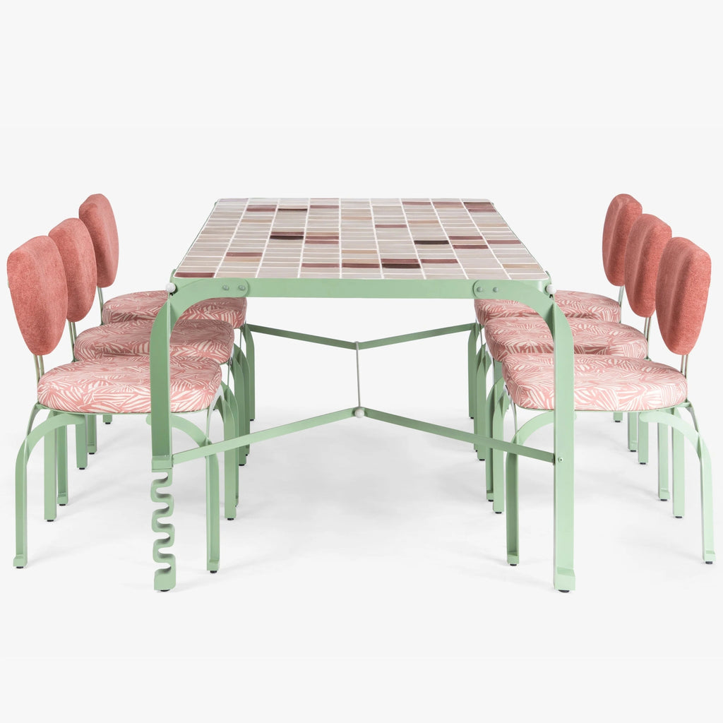 Thar Courtyard Outdoor Dining Set