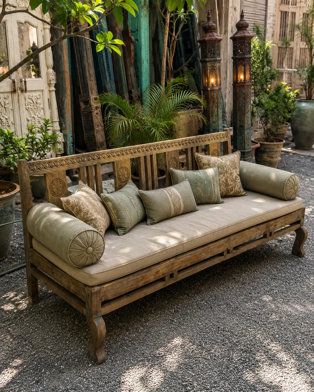 Baithak Daybed Sofa
