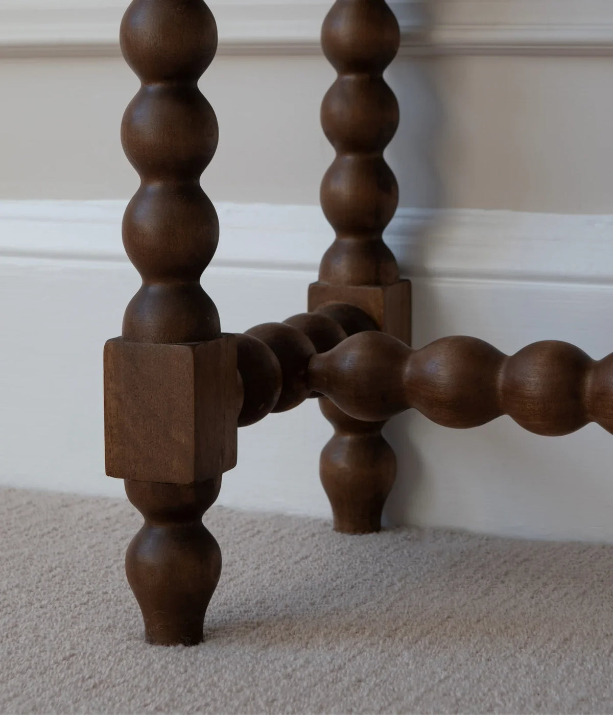 Aureo Console Table