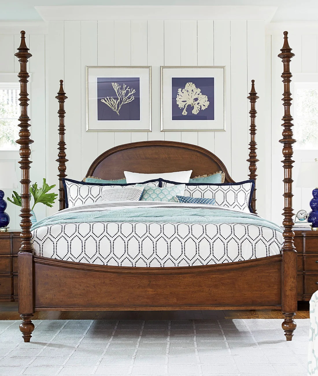 Aravalli Poster Bed