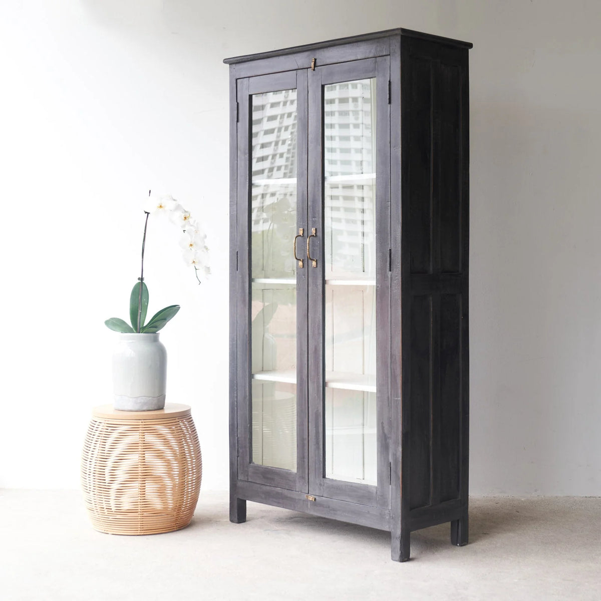 Oakmont Cupboard Smoke Grey