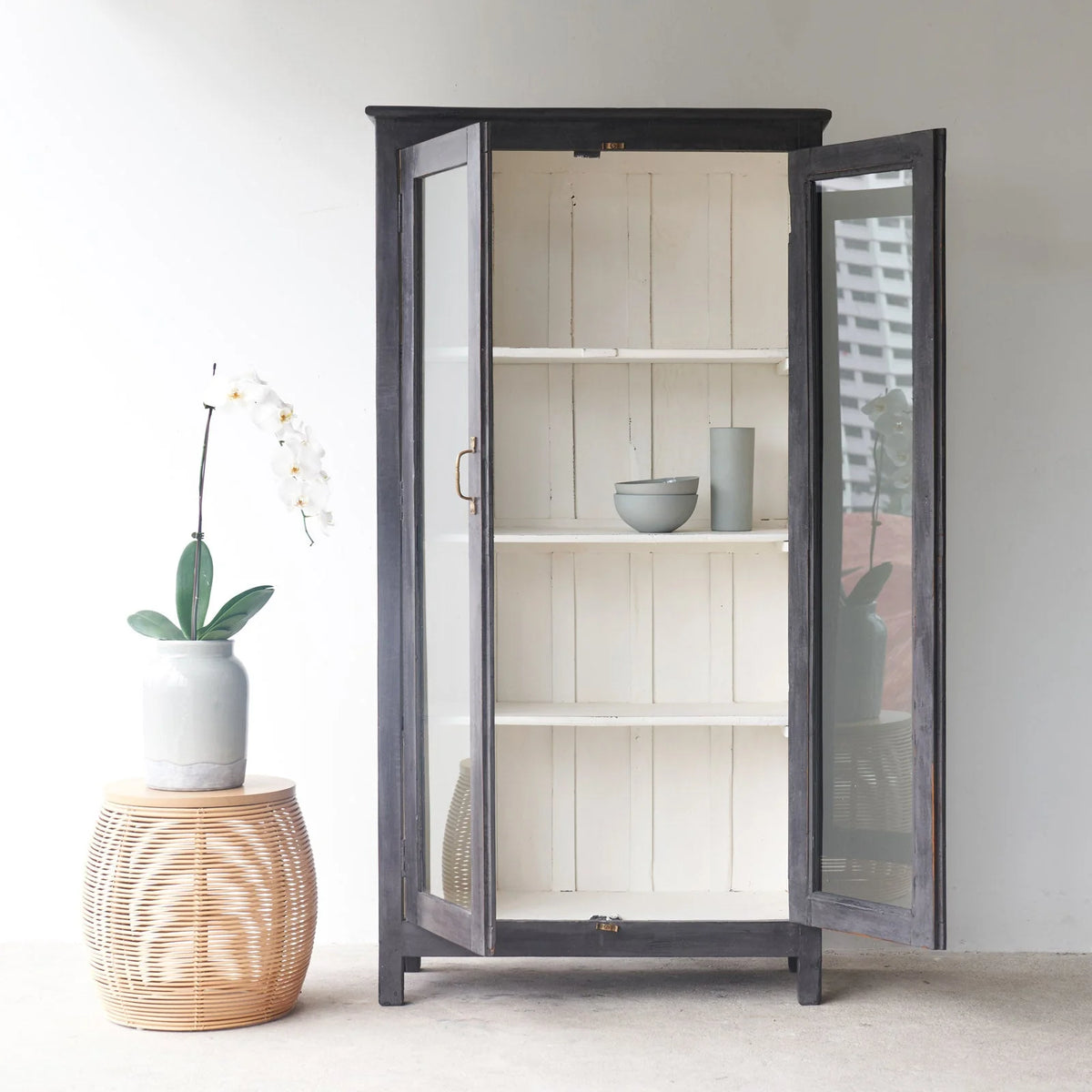 Oakmont Cupboard Smoke Grey