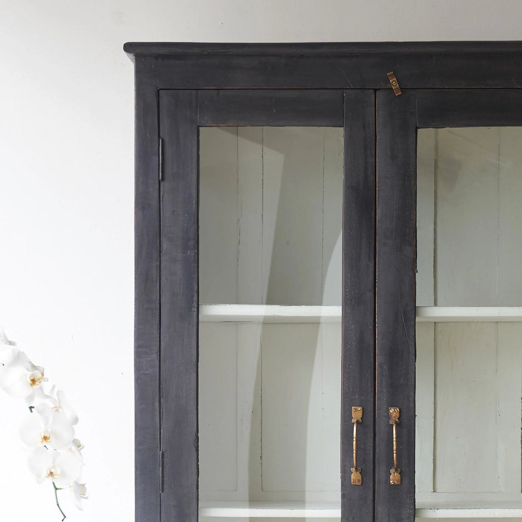 Oakmont Cupboard Smoke Grey