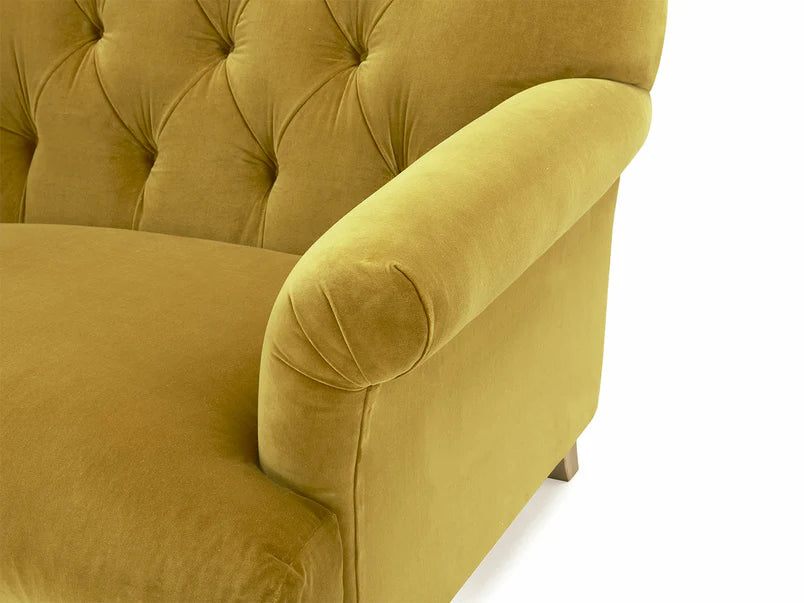 Elvor Loveseat