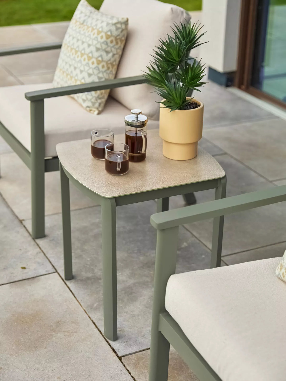 Adler Outdoor Set – Marwar Handicraft, view 3 of 4