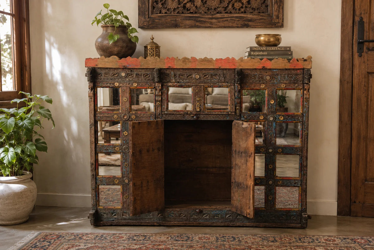 Rocaille Sideboard