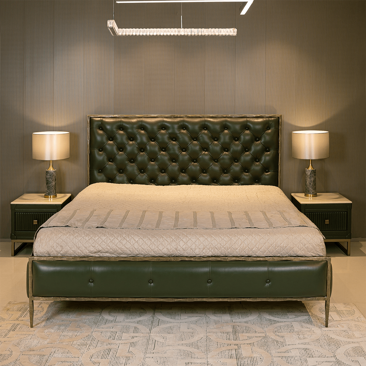Cavalier Veritas King Bed - British Green, view 2