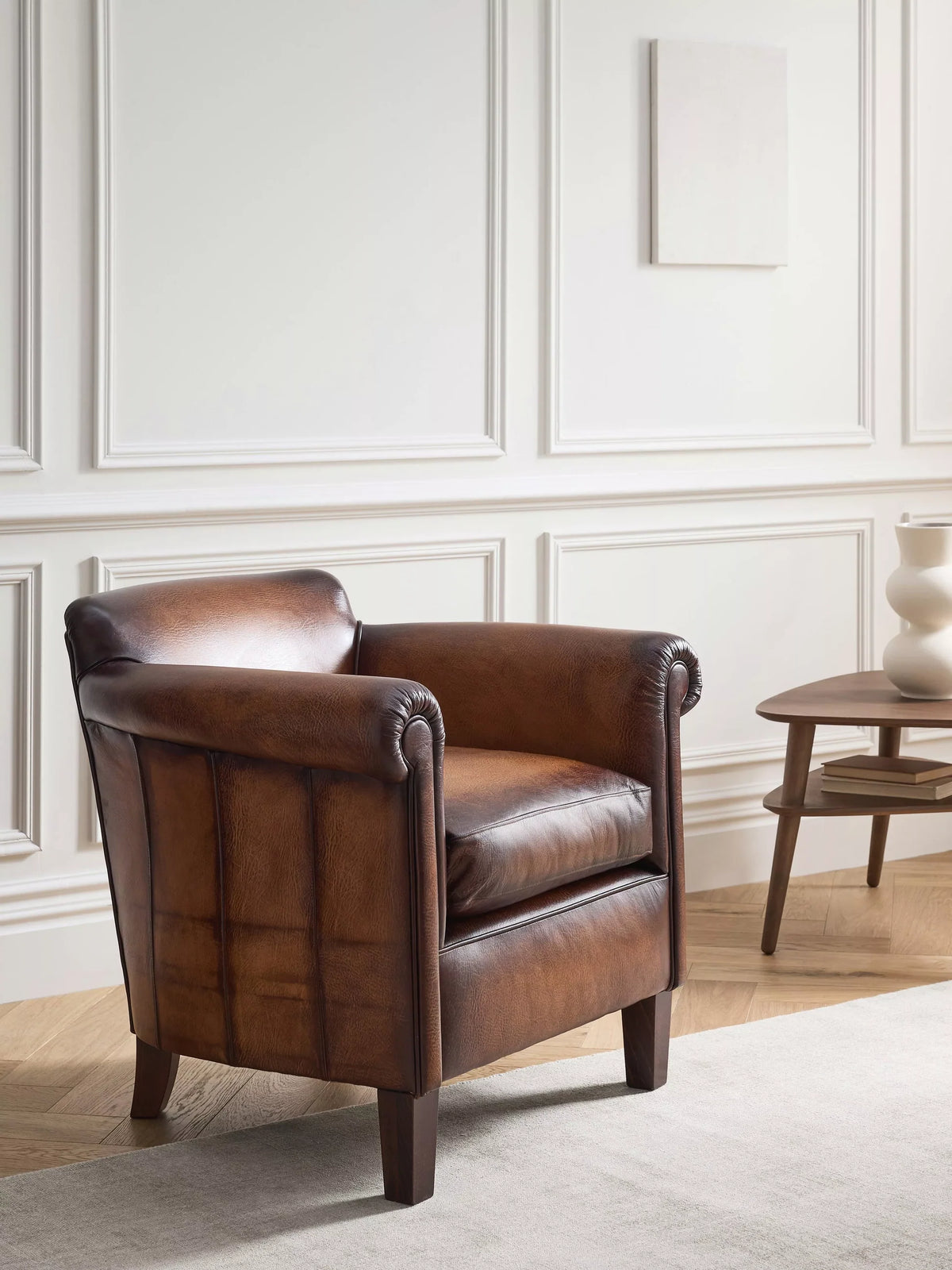 Viggo Armchair
