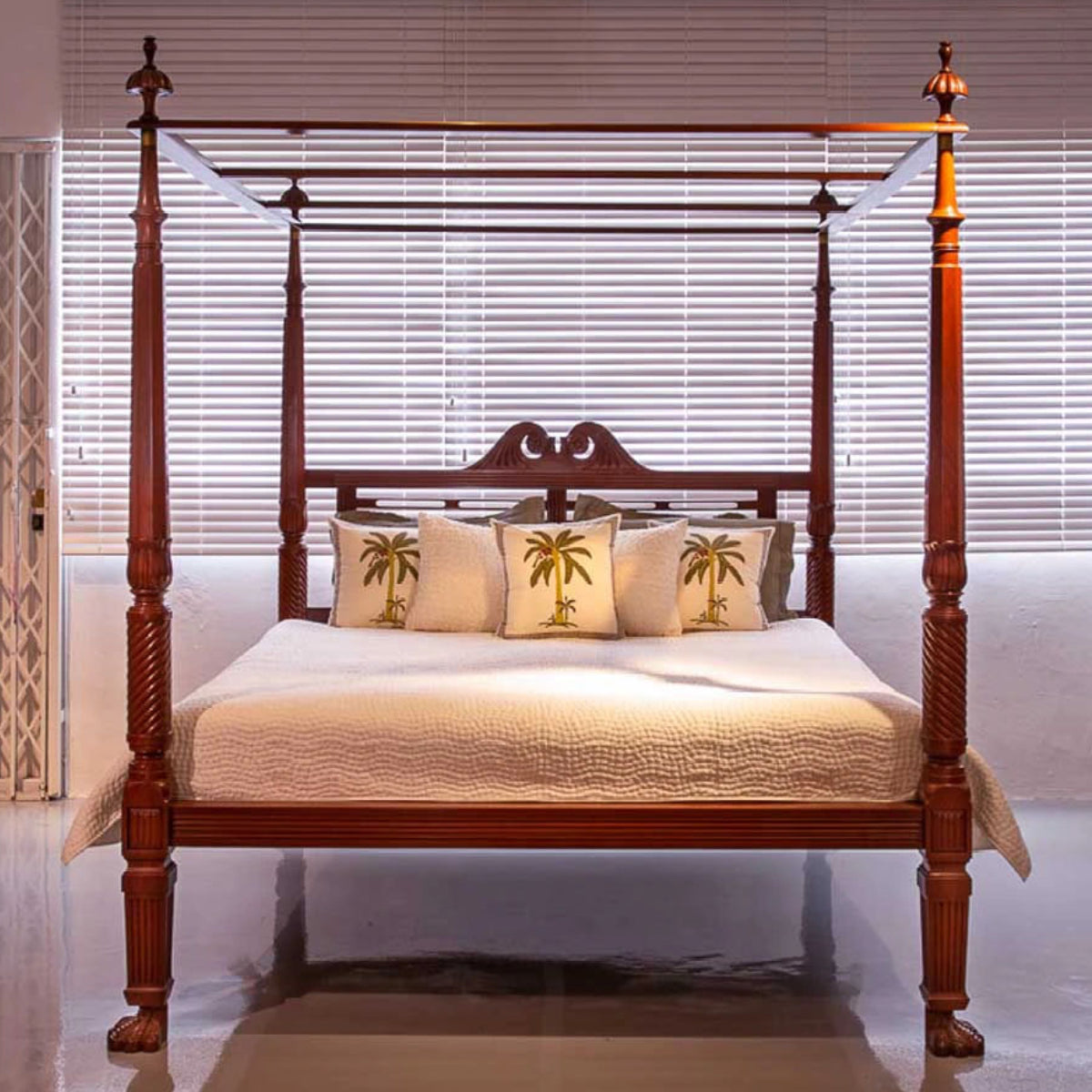 Mahal Rustique Bed – Marwar Handicraft, view 1 of 9