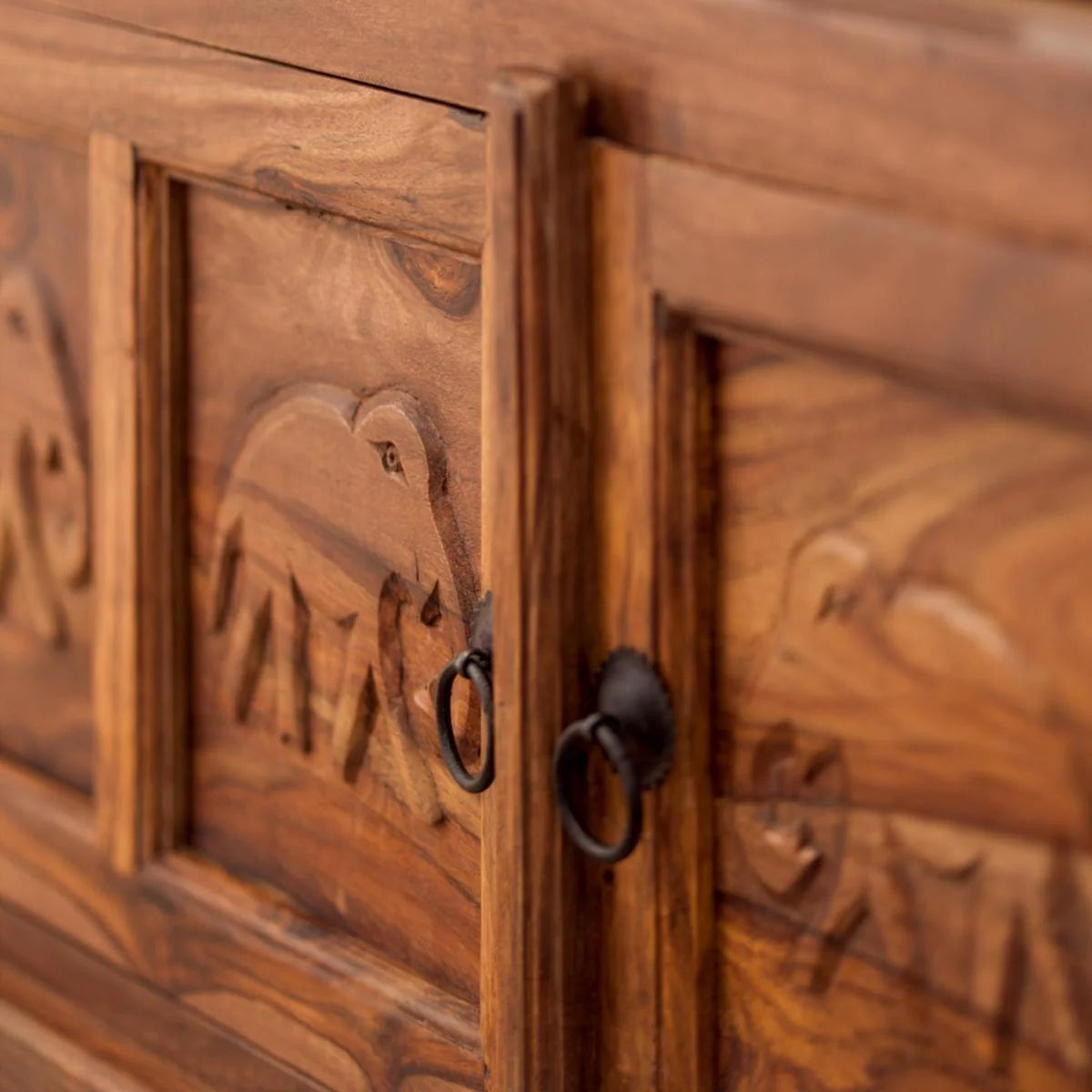 Kumbhal Storage Bench