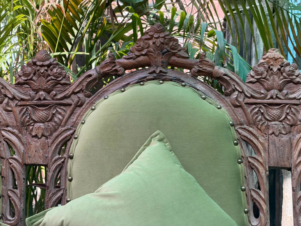Mughal Sofa