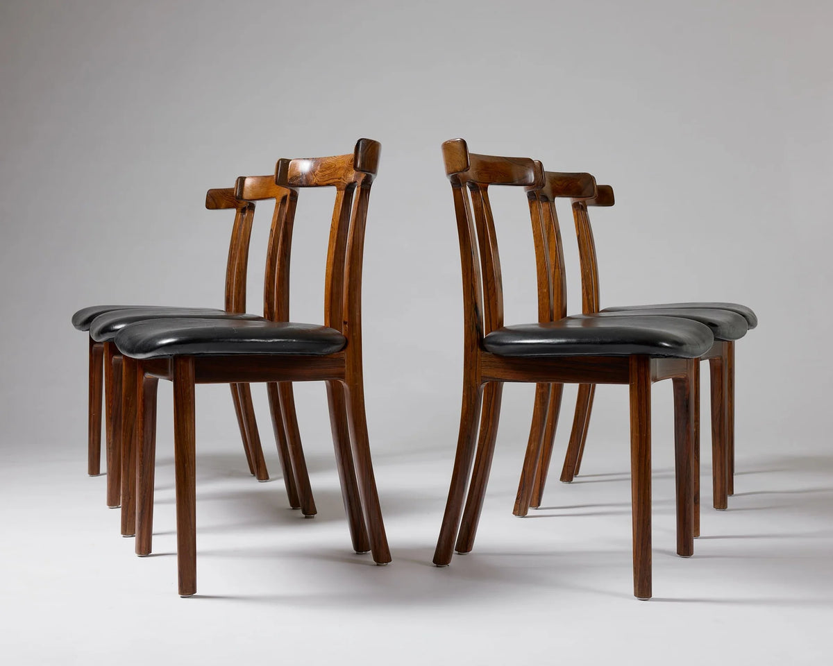 Fabien Chair- T neck