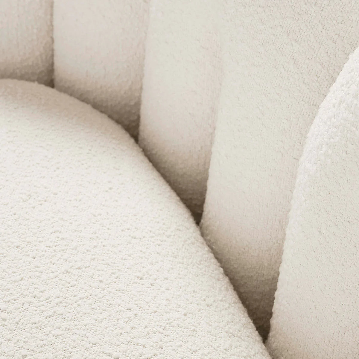 Warren Loveseat