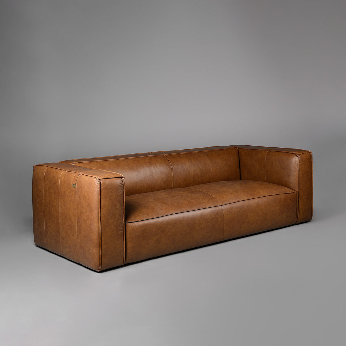 The Verona Crest Sofa- Three seater – Marwar Handicraft, view 2 of 8