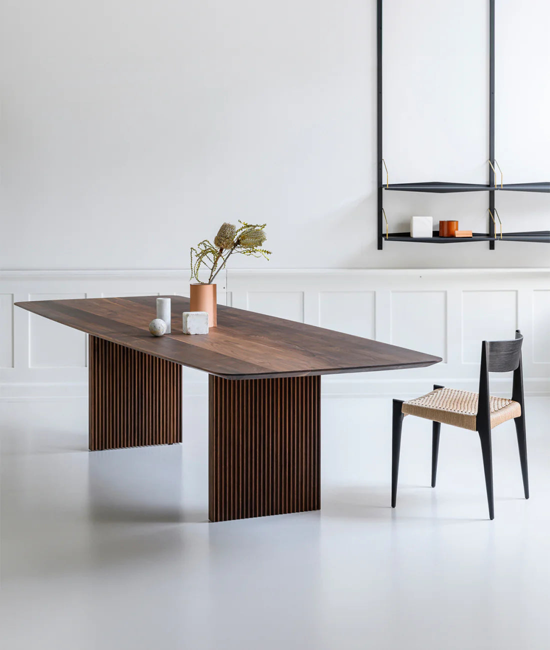 Chatsworth Dining Table – Marwar Handicraft