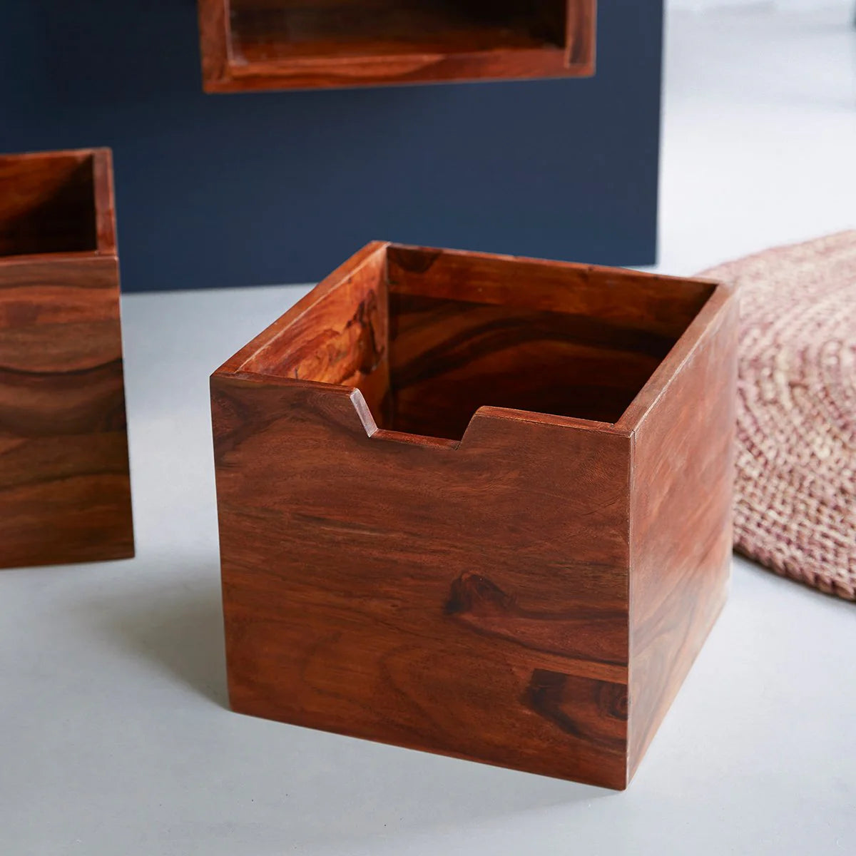 Zayden Wall Rack