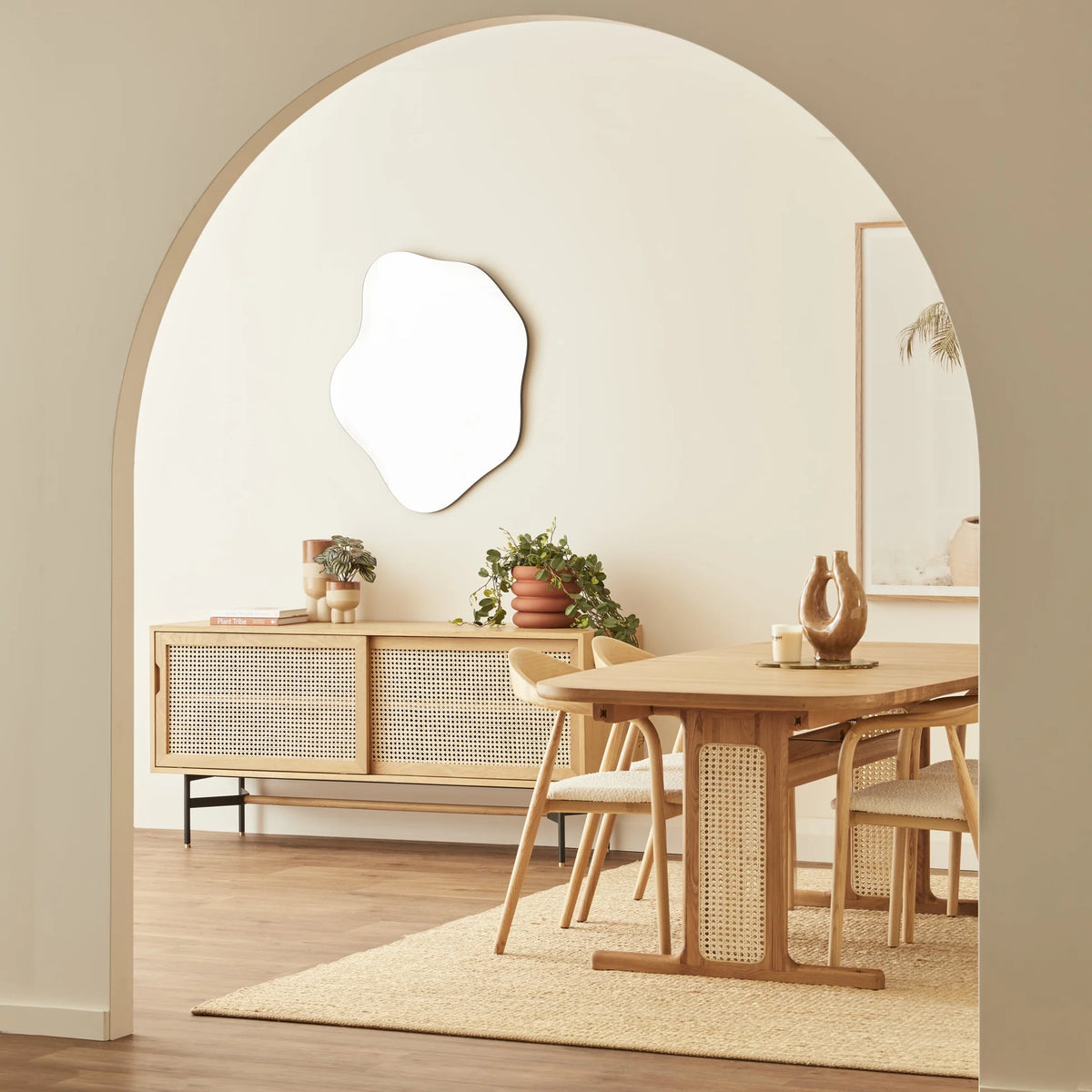 Rivana Dining Set