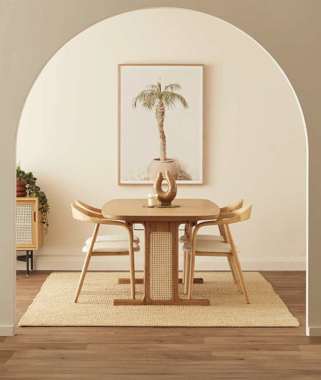Rivana Dining Set
