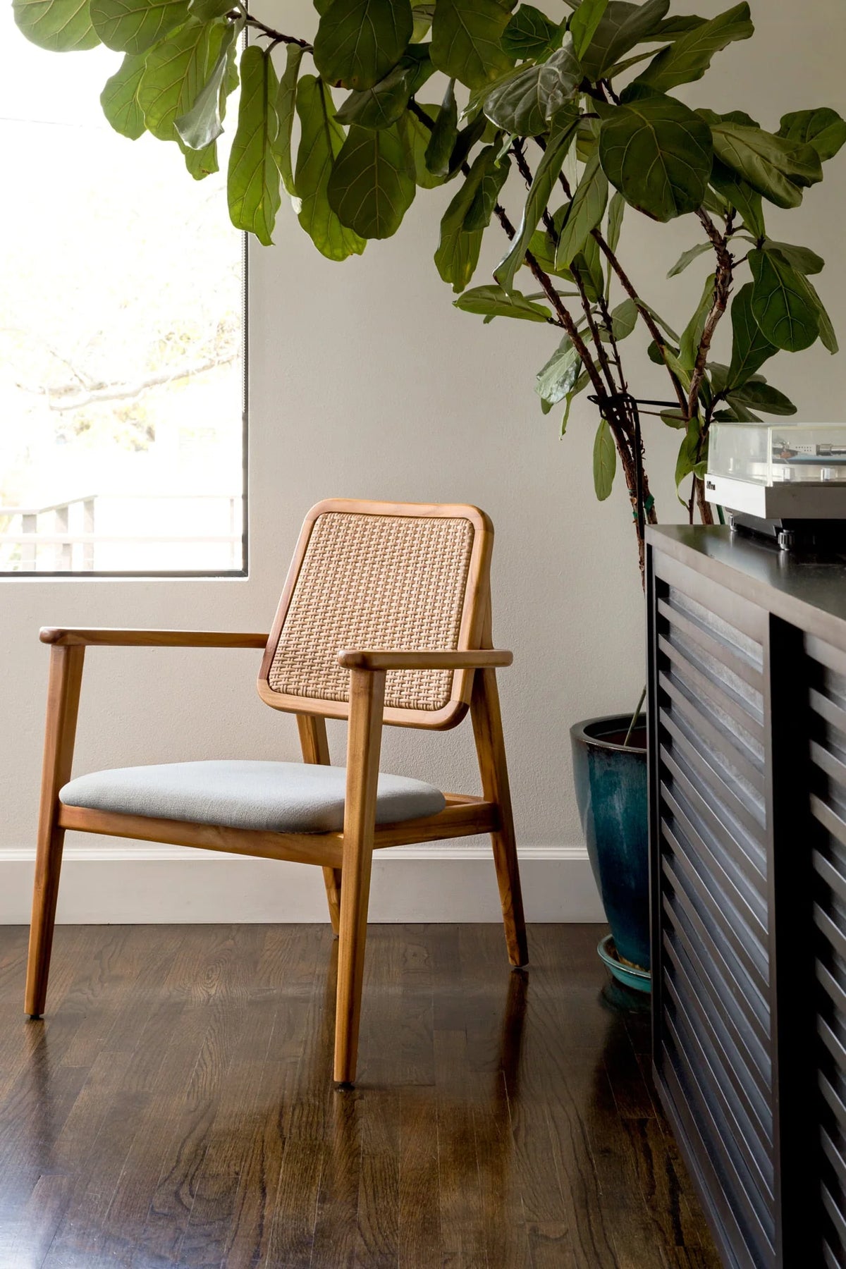 Wonton Wooden Chair