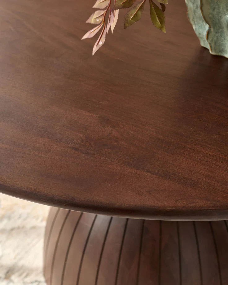 Rovelle Dining Table