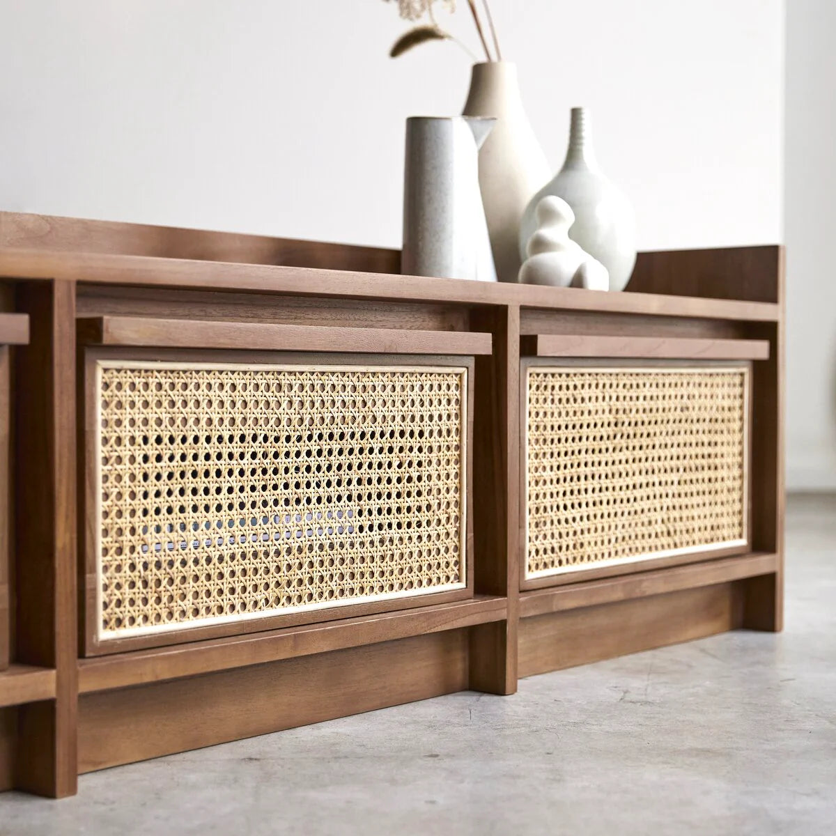Solvera TV Cabinet